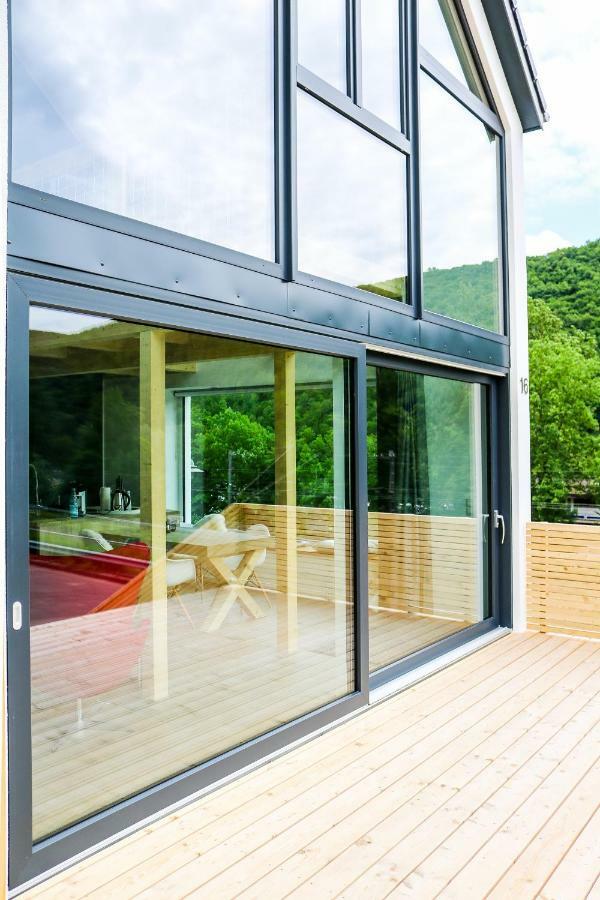 Premium Design Ferienhaeuser Mosel Holiday home *